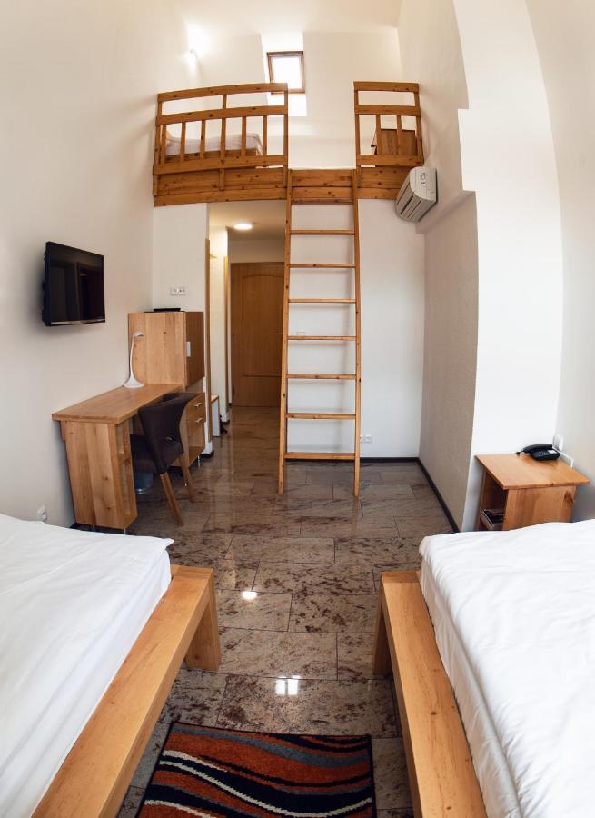 Hotel Slunecni Dvur Brünn  Kültér fotó